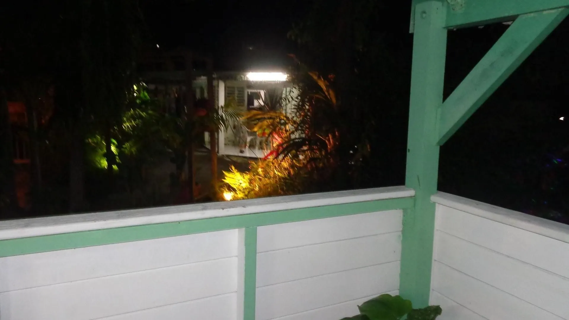 House With 2 Bedrooms In Le Moule, With Pool Access, Furnished Garden 0*,  Guadeloupe